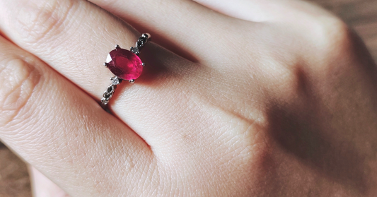 What Finger Does the Engagement Ring Go On?