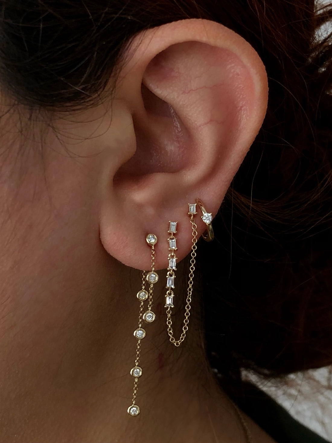 0.10 TCW Round Cut Moissanite Hoops Earrings in Gold 2