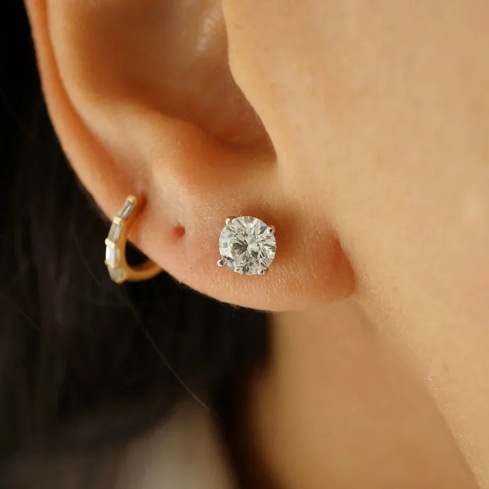 Classic 0.30 TCW Round Cut Moissanite Stud Earrings in Gold 2