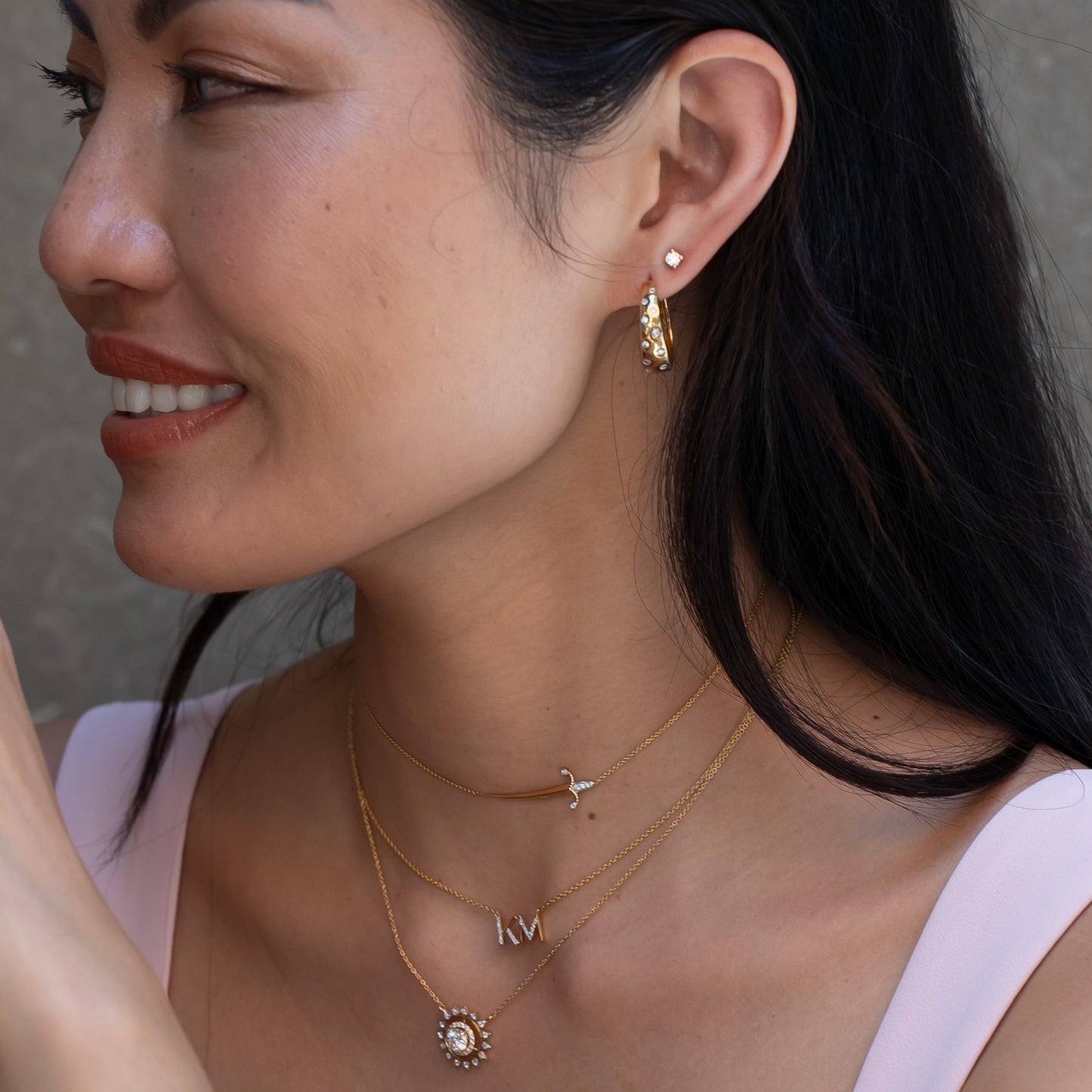 0.45 TCW Round Cut Moissanite Hoops Earrings in Gold 2