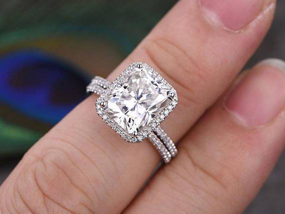 3.0 CT Radiant Cut Halo Style Moissanite Bridal Ring Set 2